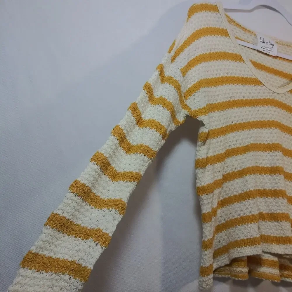 Sadie & Sage Yellow Stripe V Neck Knit Sweater Top Size Small